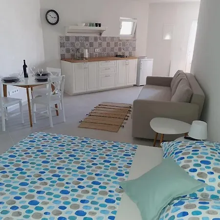 Seaview Studio For Perfect Vacation! 아파트 *