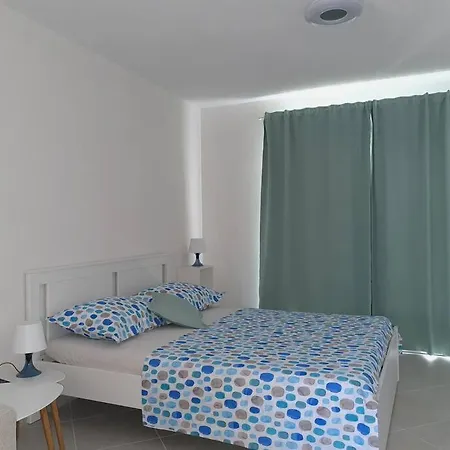 Seaview Studio For Perfect Vacation! * Gdinj